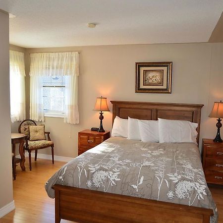 Bed and Breakfast Arnica Bed & Breakfast Ниагара-он-те-Лейк Экстерьер фото