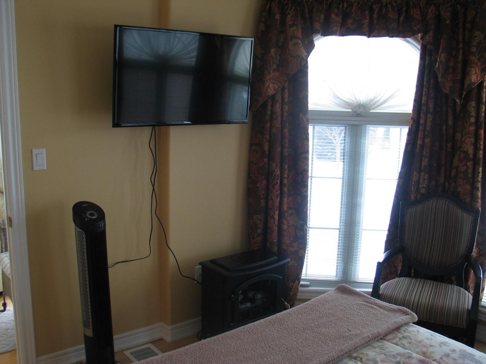 Bed and Breakfast Arnica Bed & Breakfast Ниагара-он-те-Лейк Номер фото